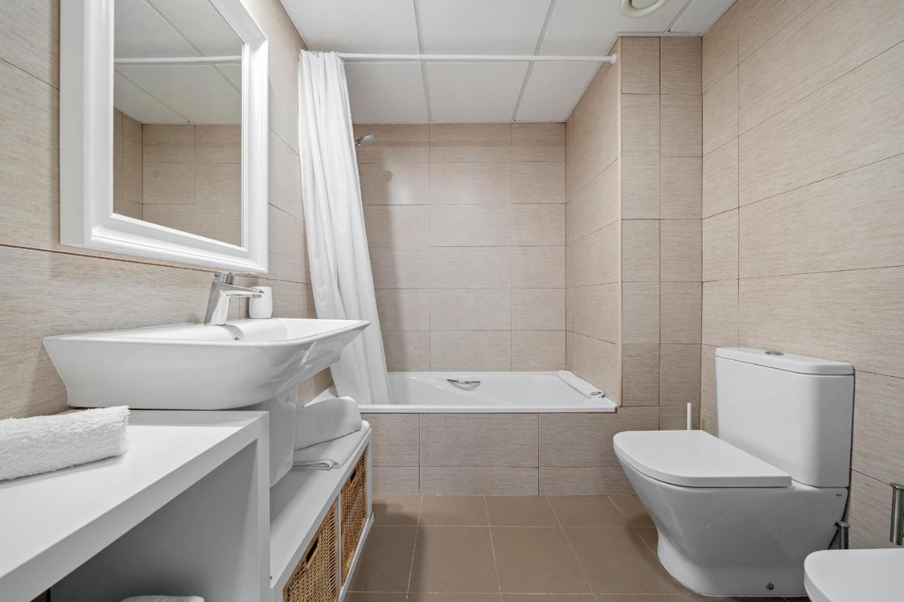ל'אמטיה דה מר Hauzify I Apartaments Roques Daurades מראה חיצוני תמונה